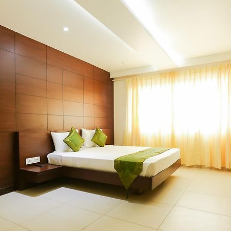 Treebo Trend Vijaya Grand Hotell Udupi Eksteriør bilde