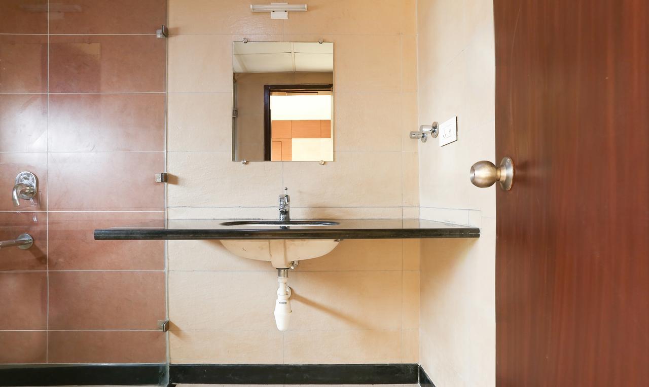 Treebo Trend Vijaya Grand Hotell Udupi Eksteriør bilde
