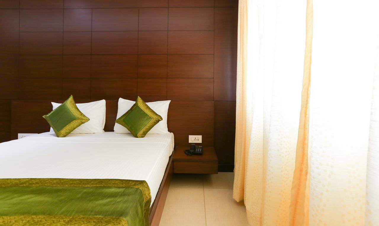 Treebo Trend Vijaya Grand Hotell Udupi Eksteriør bilde